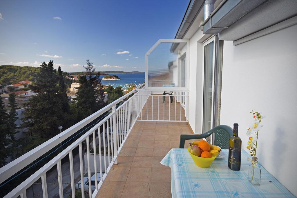 Apartments Julija Hvar Eksteriør billede